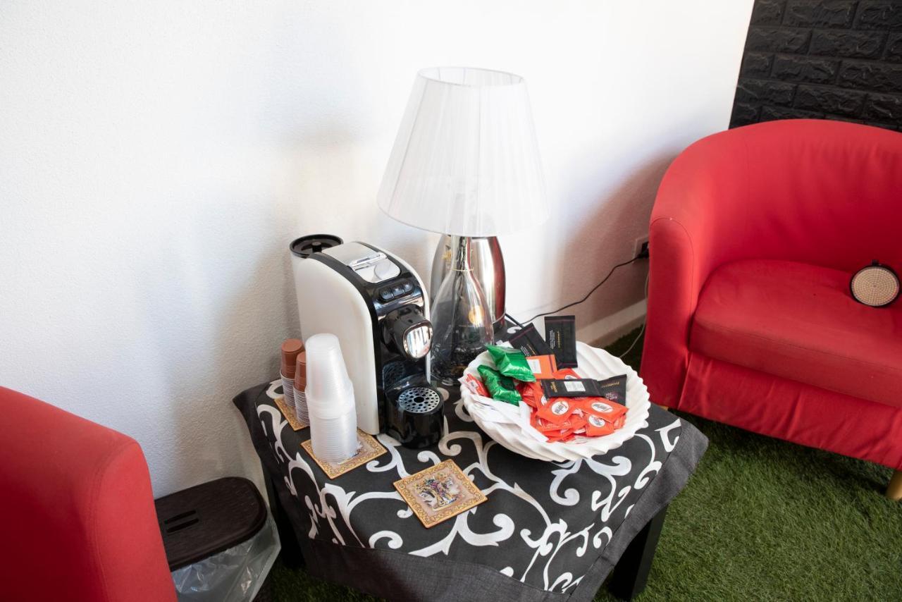 Carlo Five Bed & Breakfast Porto Empedocle Ngoại thất bức ảnh