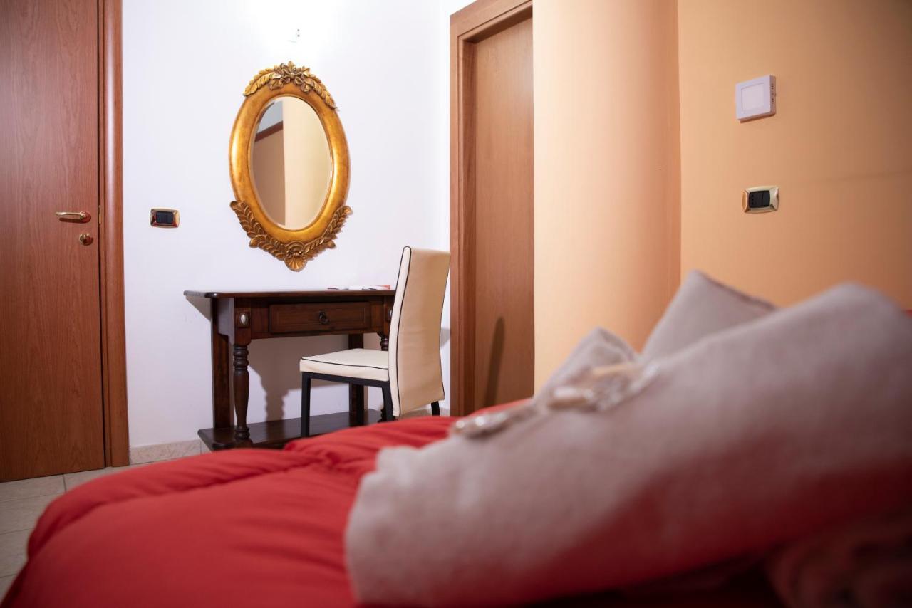Carlo Five Bed & Breakfast Porto Empedocle Ngoại thất bức ảnh